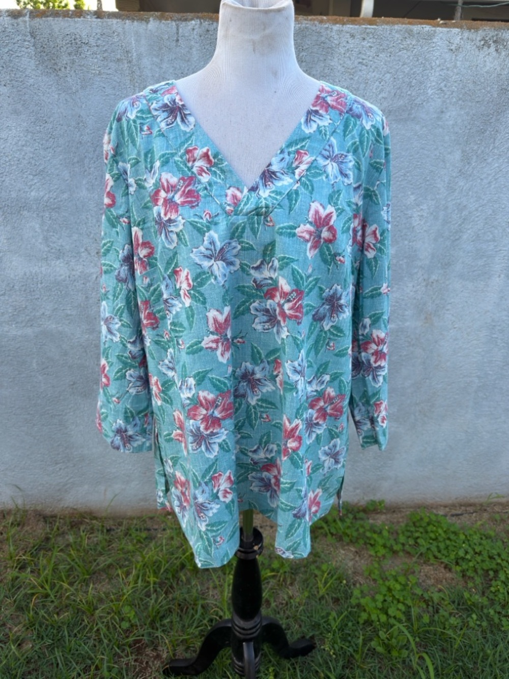 New Reyn Spooner Banzai Biscus V Neck Tunic Shore Blue Blouse Women's XXL